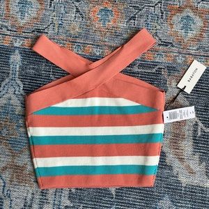 NWT Aritizia Babaton Sculpt Knit Cross Crop - Women’s Size Small